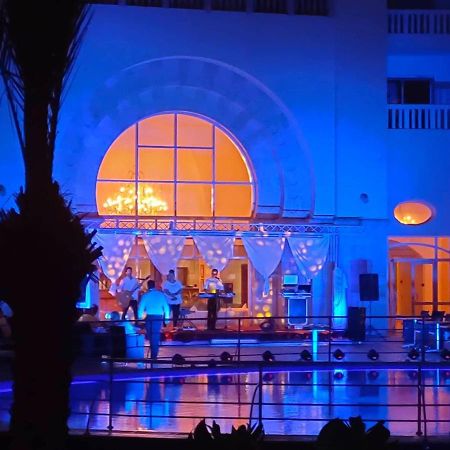 Medina Solaria And Thalasso Hammamet Buitenkant foto The main stage at the 2008 festival
