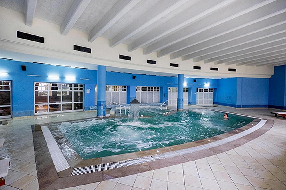 Medina Solaria And Thalasso Hammamet Buitenkant foto The swimming pool at the hotel