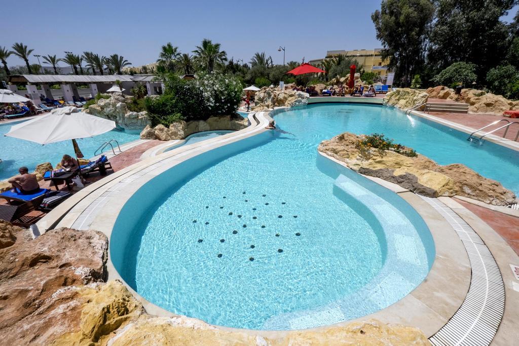 Medina Solaria And Thalasso Hammamet Buitenkant foto The swimming pool at the Dead Sea