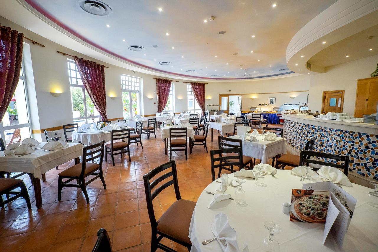 Medina Solaria And Thalasso Hammamet Buitenkant foto The restaurant at the hotel